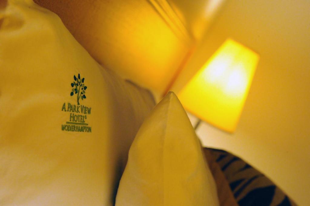 A Park View Hotel 울버햄프턴 객실 사진